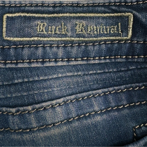 Rock Revival Gia Straight Jeans. Hem has been cut. RAW HEM 27” Inseam. 30” W - Picture 10 of 14